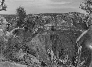 Steilhang : Rand des in Eritrea gelegenen Teils des Hochlands von Abessinien