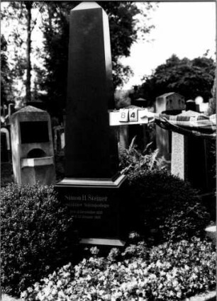 Grabstein 84