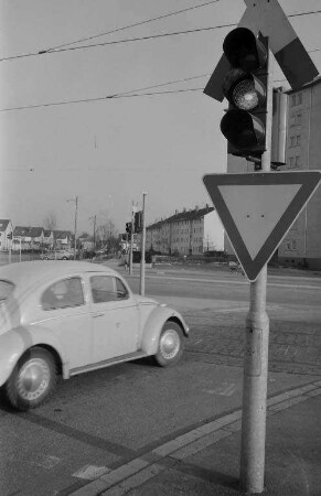 Inbetriebnahme der Signalanlage an der Kreuzung Rintheimer Straße/Ostring