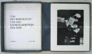 Fotodokumentation zum Tag des Bergmanns und des Energiearbeiters in Cottbus 1975, in Etui