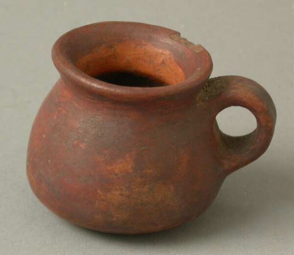 Clay vessel