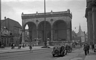 München: Odeonsplatz, Feldherrnhalle