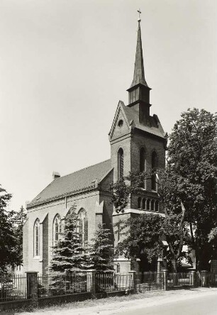 Katholische Pfarrkirche Sankt Benno