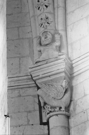 Geflügeltes Fabeltier