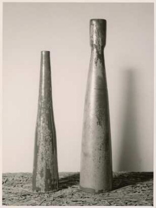 Vasen von Dorothee Colberg-Tjadens
