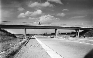 Überführung des Iffezheimer Weges in km 655,066 Standspur (BW 62), Tränkeinstreudecke im Bau