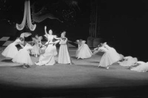 Szenenbilder aus dem Ballett "Dornröschen" von P. Tschaikowski, Städtische Oper Berlin, 1955