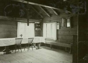 Rustöen am Südende des Oldenvann, Norwegen. Bauernstube
