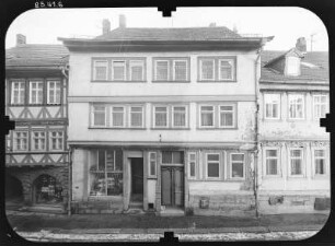 Nordhausen, Barfüßerstraße 4. Wohnhaus mit Laden. Straßenfront