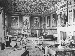 Hatfield (Hertfordshire, England), Hatfield House, King James' Drawing Room; Robert Lyming