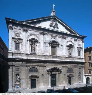 San Luigi dei Francesi, Fassade