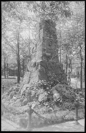 Limbach. Pache - Denkmal