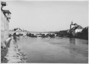 Steinerne Brücke in Regensburg