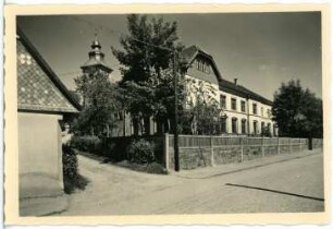 Großerkmannsdorf. Salzmannschule