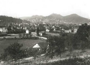 Eisenach, Stadtansicht : Eisenach. Blick über die Stadt nach Südosten gegen die Wartburg