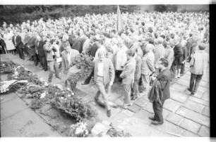 Kleinbildnegativ: Gedenkstätte Plötzensee, 1970