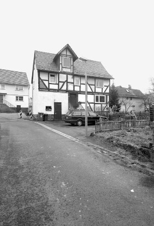 Einhaus; Schauenburg, Hufeisenstraße 15