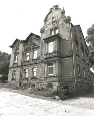 Gersdorf (Chemnitzer Land), Feldstraße 4. Wohnhaus (um 1890)