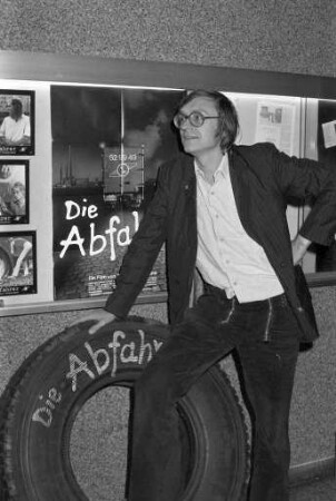 Gastspiel des Regisseurs Adolf Winkelmann im Kino Schauburg anlässlich der Erstaufführung seines Films "Die Abfahrer"