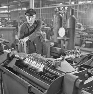 Schweißgerät bei Borgward
