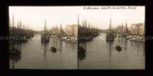 Schiffe im Delfter Kanal, Rotterdam