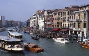 Venedig, Canal Grande Blick Richtung Rialto Brücke