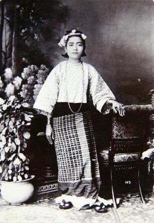 a Burmiese Girl. Mandalay