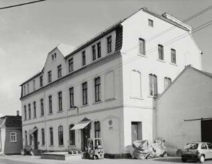 Neukirch, Fabrikgebäude : Neukirch (Kreis Bautzen), Fabrikgebäude (Hauptbau), Zittauerstraße 23, 1904, Straßenansicht