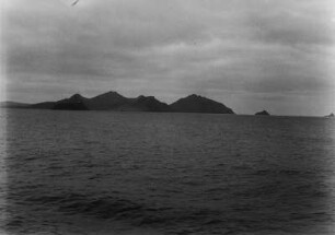Küstenformation : Blick auf die brasilianische Küste vom Atlantik aus.