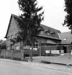 Alter Kindergarten mit Schwesternhaus; Bensheim, Kirchstraße 7, Kirchstraße 9
