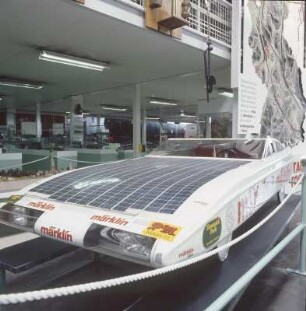 Sinsheim. Märklin Suncar, Batterien mit Solarzellen