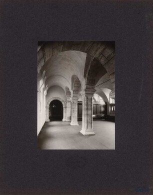 Landgericht III, Berlin-Charlottenburg: Wandelhalle
