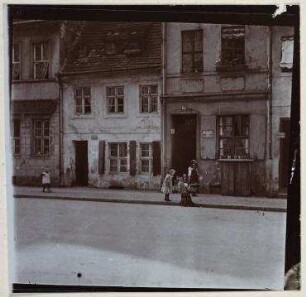Ohne Titel (Parochialstraße 28 und 29, zwischen Jüden- und Klosterstraße, Nordseite)