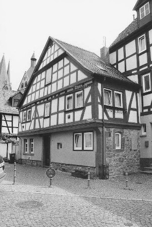 Wohnhaus, Fachwerk; Gelnhausen, Pfarrgasse 7