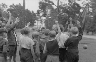 1. Zentrales Pionierlager "Georgi Dimitroff" in Prora auf Rügen : Pioniergruppe