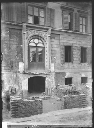 Potsdam, Villa Ingenheim, Gartenseite. Umbau der Freitreppe in einen Erker, 185.