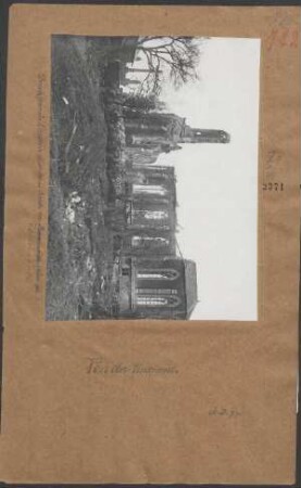 Durch französ. Artillerie zerschoßene Kirche von Remenonville