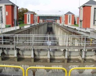 Inspektion der Schleuse Anderten/Mittellandkanal
