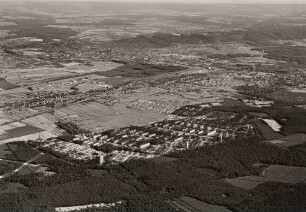 Luftbildaufnahmen von Karlsruhe. Hagsfeld/Rintheim - Hardtwald/Waldstadt