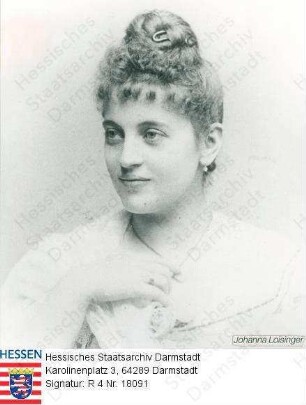 Hartenau, Johanna Gräfin v. geb. Loisinger (1865-1951) / Porträt, linksblickendes Brustbild