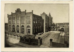 Hauptfabrikgebäude der Firma Schimmel & Co. in Miltitz bei Leipzig