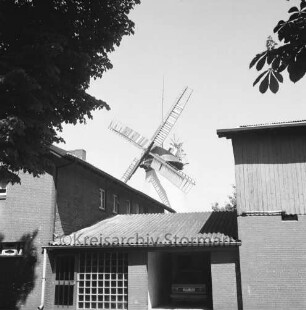 Braaker Mühle mit Nebengebäuden