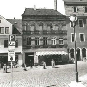 Colditz, Markt 19. Wohn- und Geschäftshaus (1895). Straßenfront