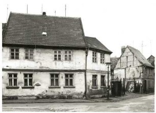 Haldensleben. Wohnhaus Ecke Stein- / Lange Straße. Ansicht von Nordosten