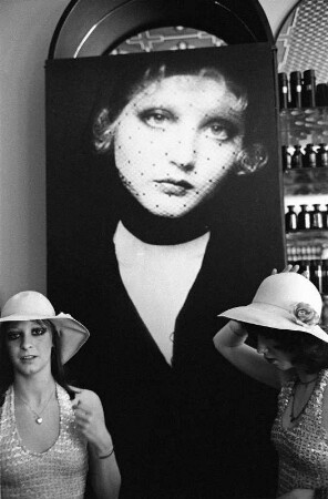 London : In London, Kensington, Biba's Boutique