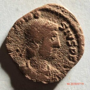 Römische Münze, Nominal Centenionalis, Prägeherr Theodosius I., Prägeort Lyon, Original
