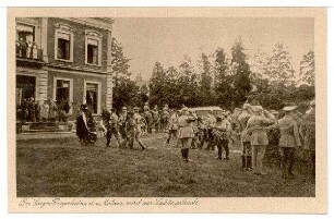Nr. 259: Der Sarg v. Fliegerleutnant v. Mulzer wird zur Lafette gebracht