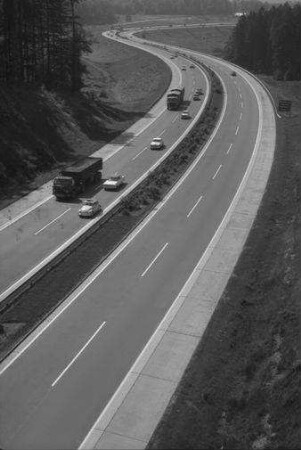 Rohrbrunn: Autobahn von der Brücke der B 8, Richtung Rohrbrunn