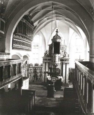 Gnandstein. Dorfkirche (1518). Inneres nach Nordosten