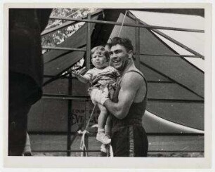 Max Schmeling im Trainingscamp in Kingston, New York